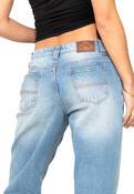 LOW RISE STRAIGHT LEG DENIM JEAN