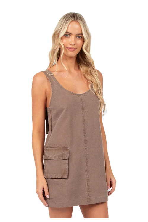 AURA PINAFORE
