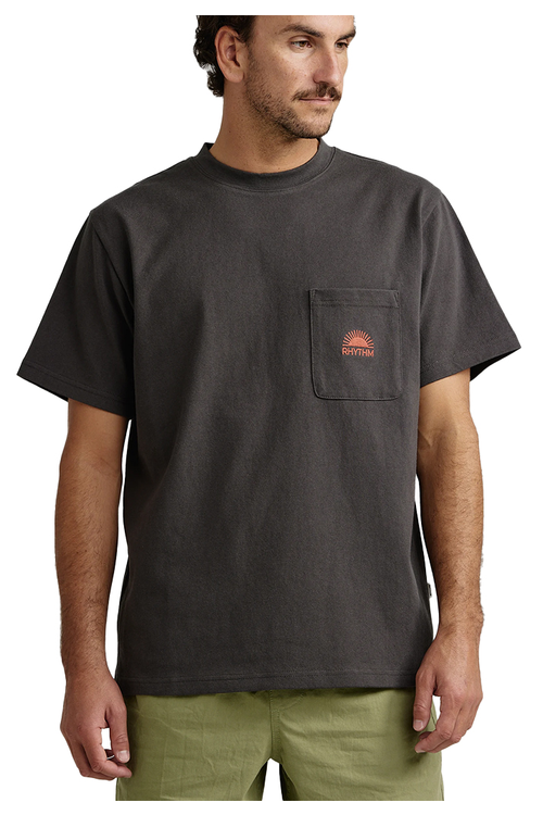 HEAVY VINTAGE POCKET EMBLEM TSHIRT