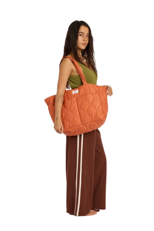 ROAM WILD TOTE